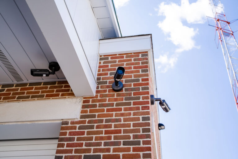 Security cameras on the exterior of a building